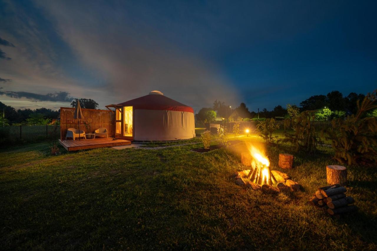 Izera Glamping Adults - Luksusowe Jurty&Spa Gajowka  Esterno foto
