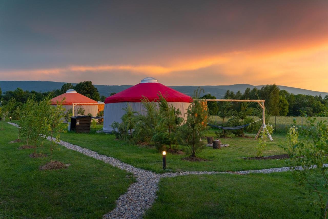 Izera Glamping Adults - Luksusowe Jurty&Spa Gajowka  Esterno foto